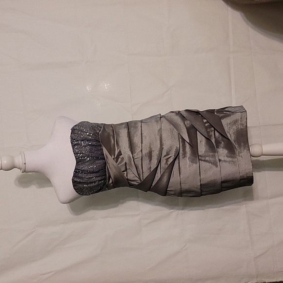 RUBY rox silver strapless dress size 9 - Picture 3 of 7